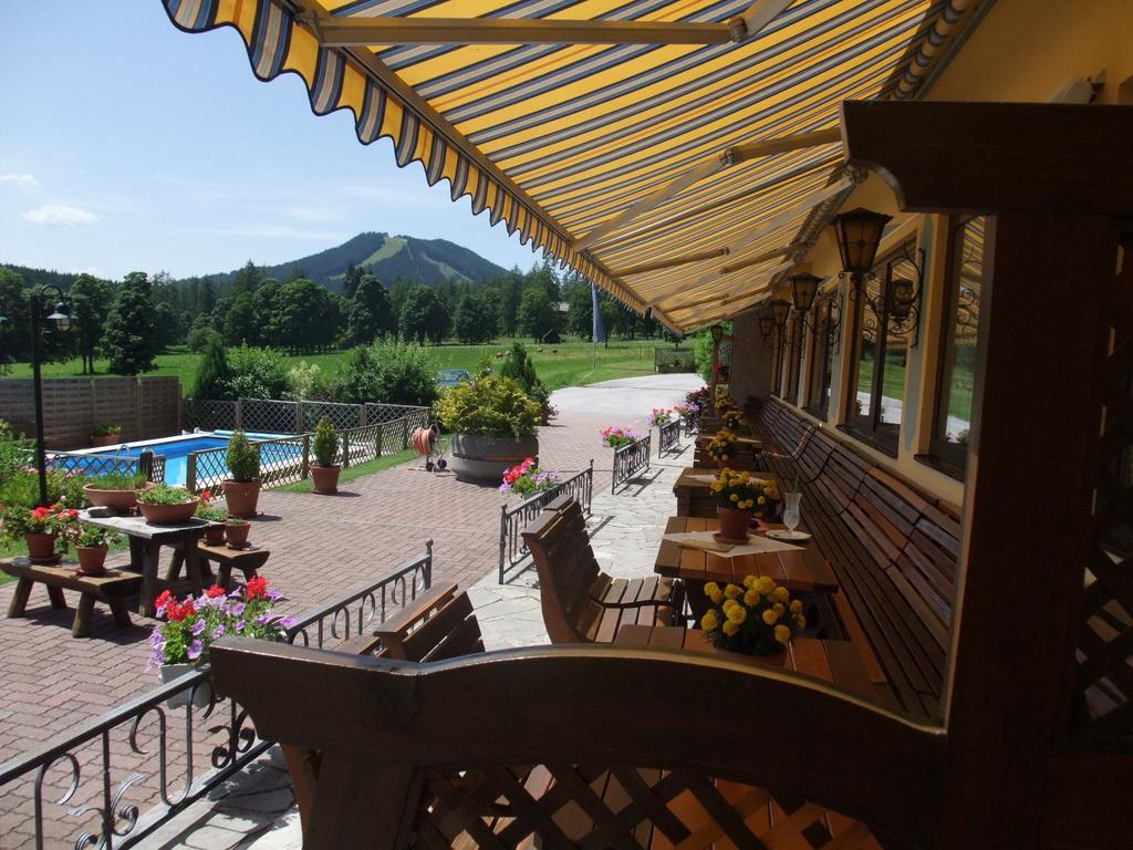 Ferienhotel Knollhof Ramsau am Dachstein Kültér fotó