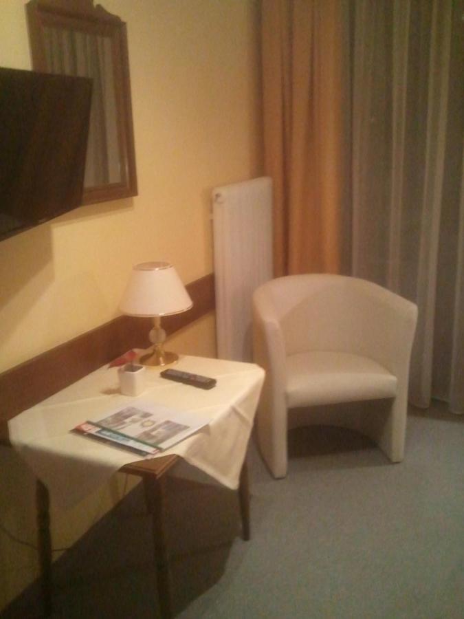 Ferienhotel Knollhof Ramsau am Dachstein Szoba fotó