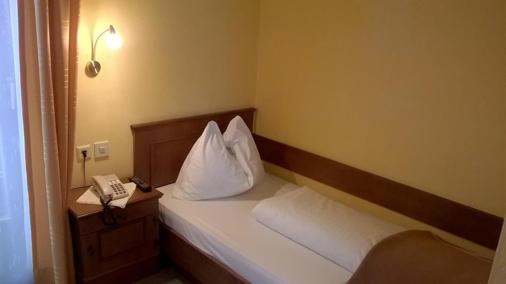 Ferienhotel Knollhof Ramsau am Dachstein Szoba fotó