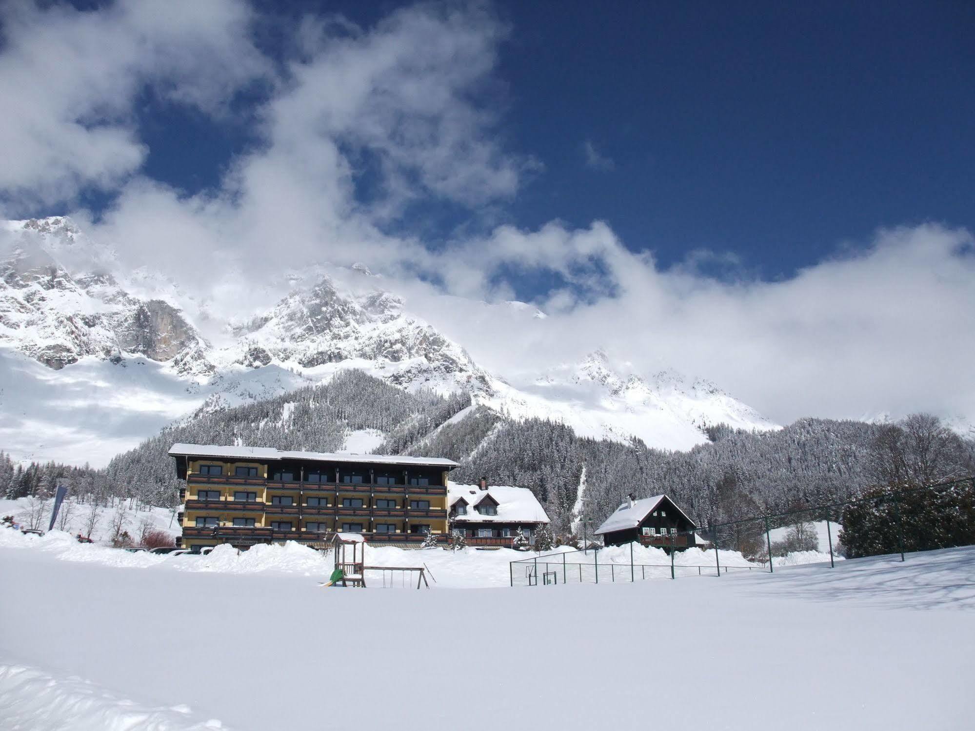 Ferienhotel Knollhof Ramsau am Dachstein Kültér fotó