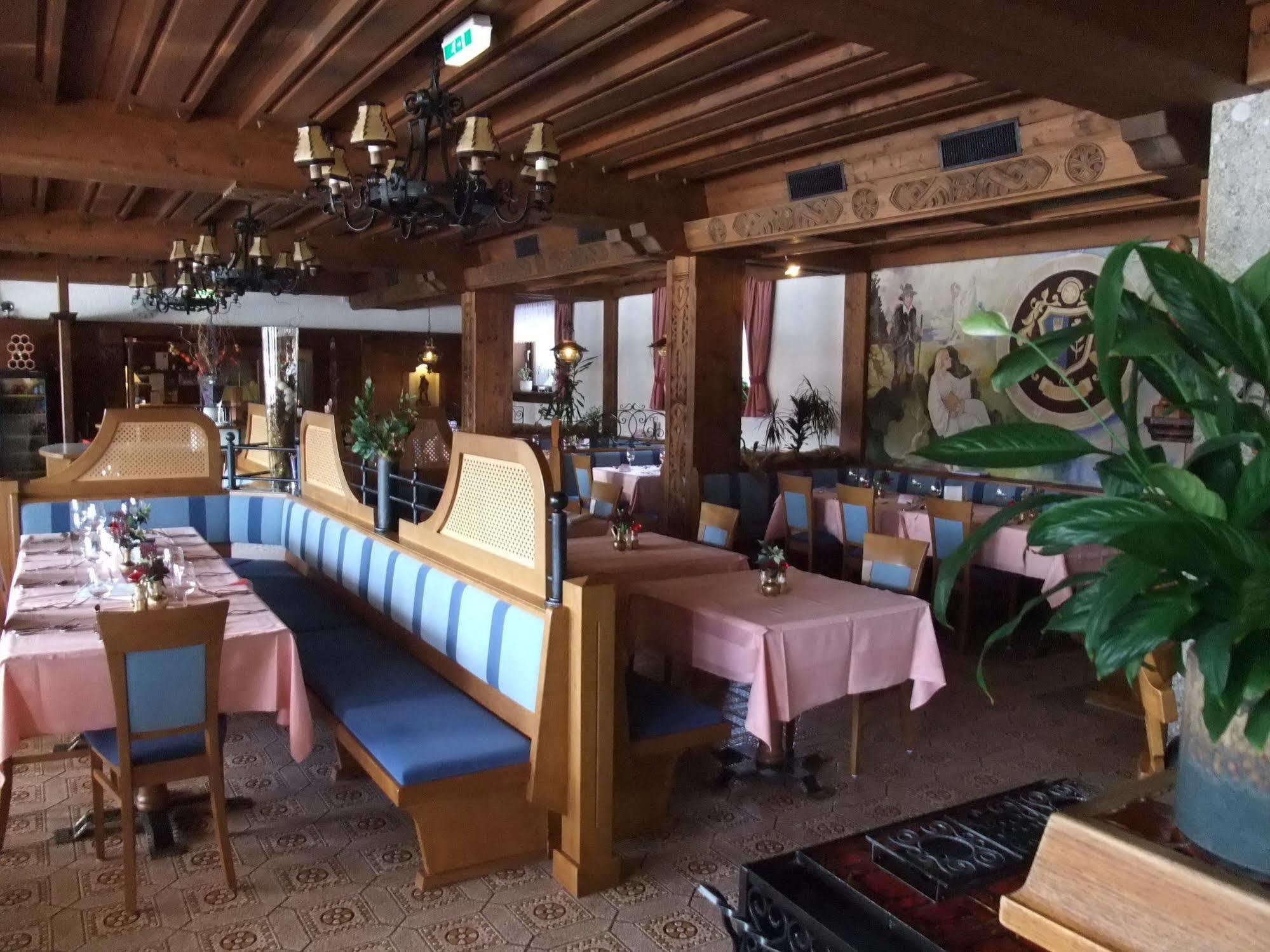 Ferienhotel Knollhof Ramsau am Dachstein Kültér fotó
