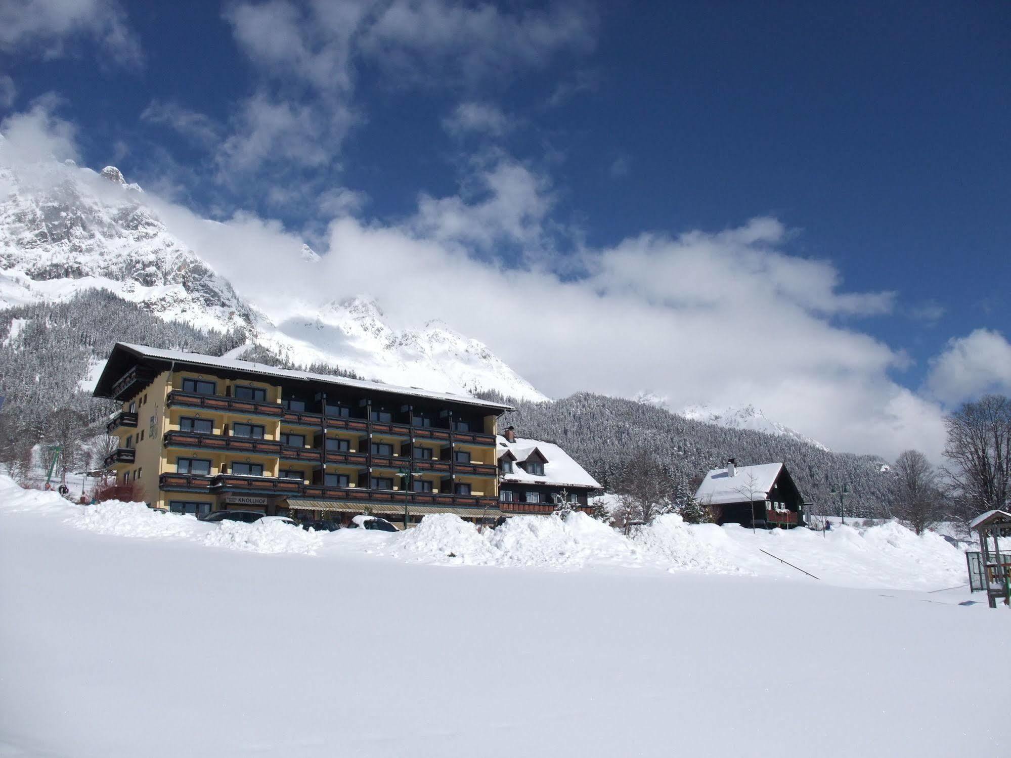 Ferienhotel Knollhof Ramsau am Dachstein Kültér fotó