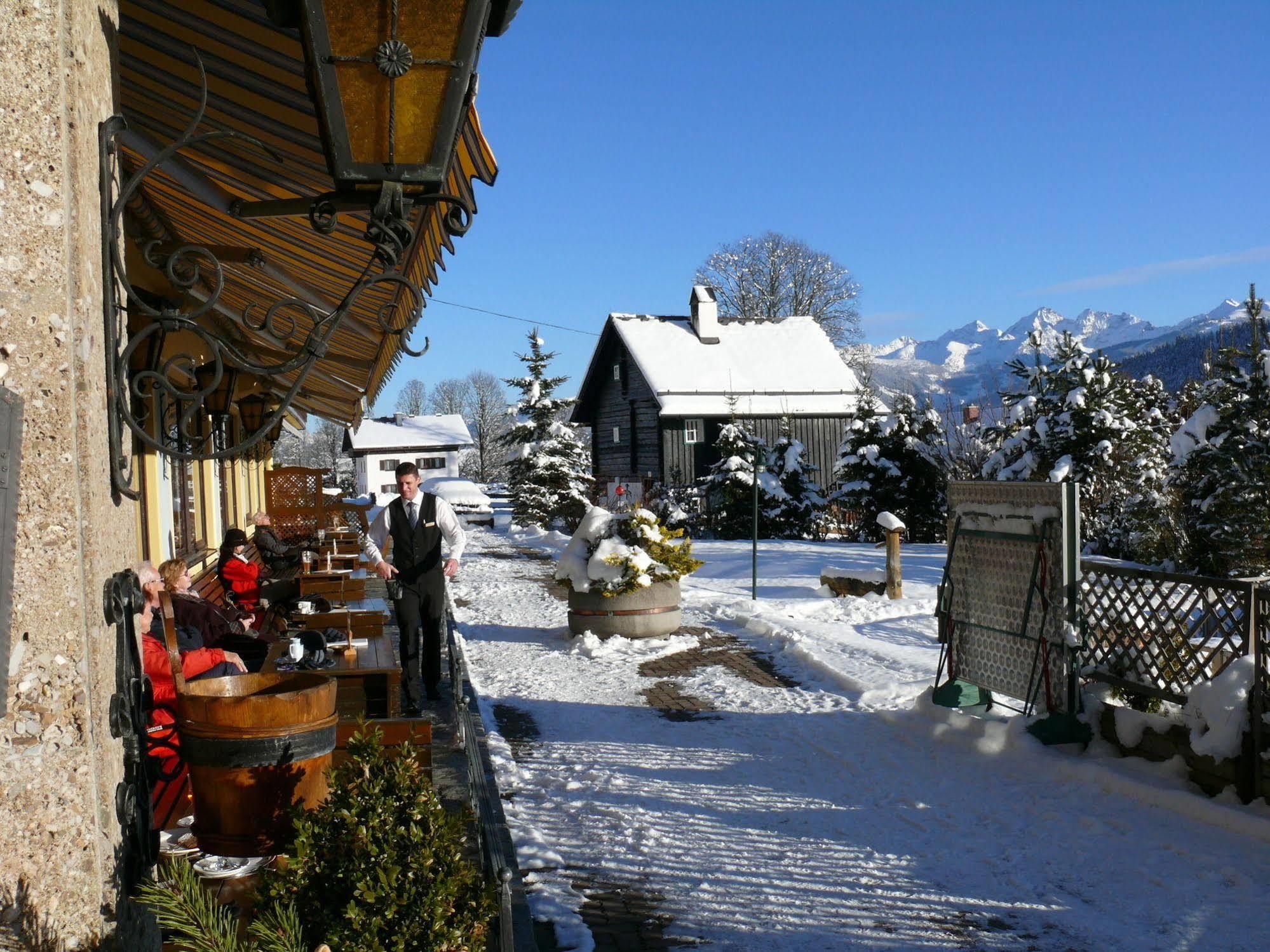 Ferienhotel Knollhof Ramsau am Dachstein Kültér fotó